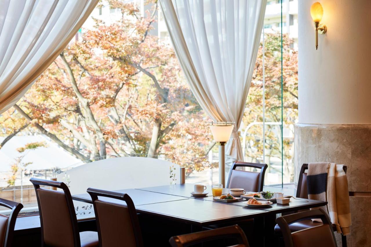 Mitsui Garden Hotel Chiba Exterior foto